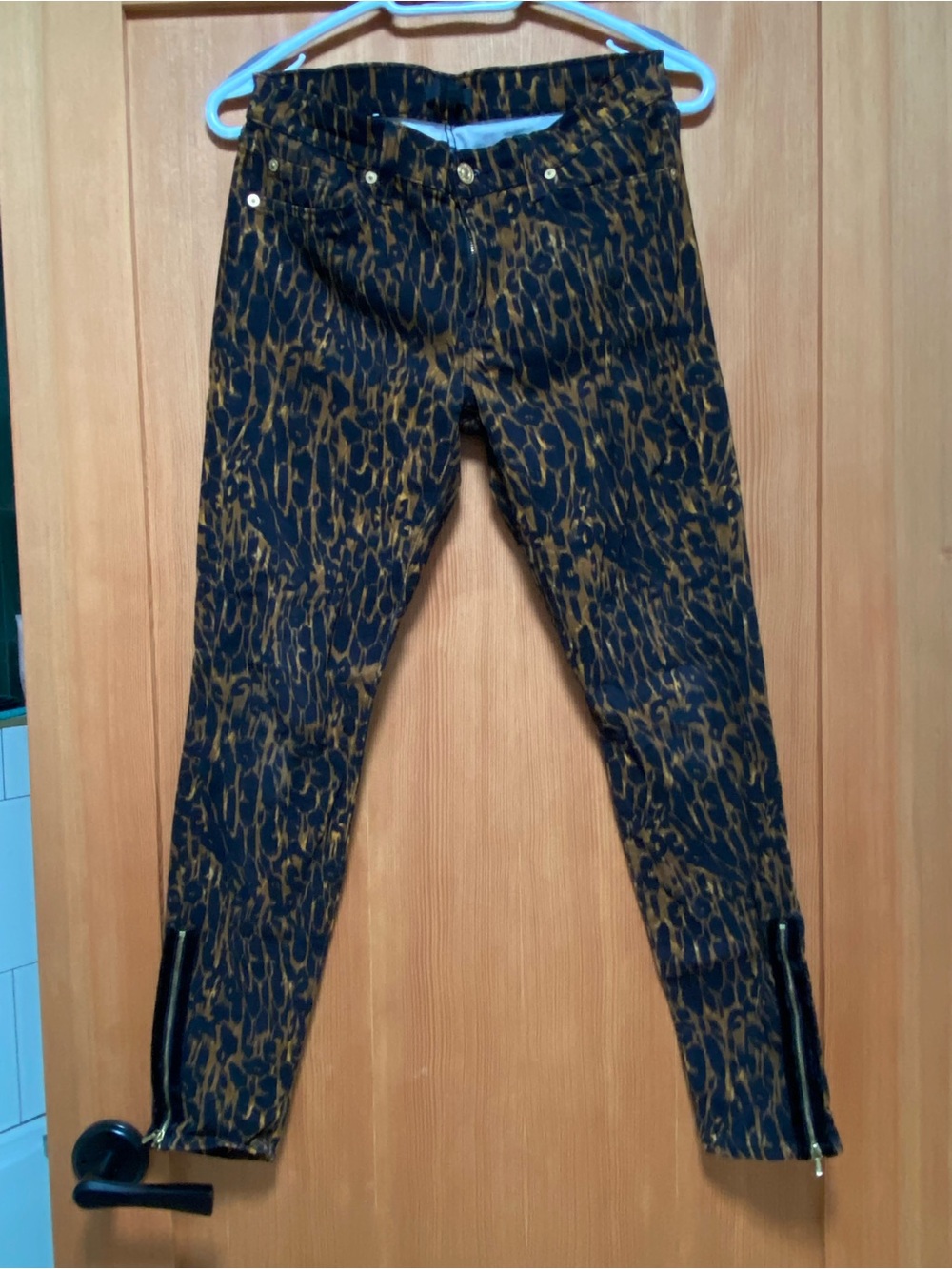 7 For All Mankind Leopard Print Skinny Jeans in Black & Brown